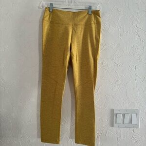 Outdoor Voices TechSweat Flex Leggings - Sunshine Yellow - sz M